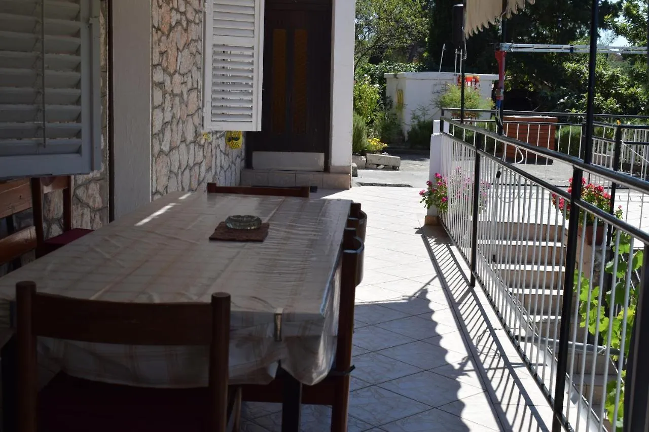 Apartments By The Sea Starigrad, Paklenica - 17865